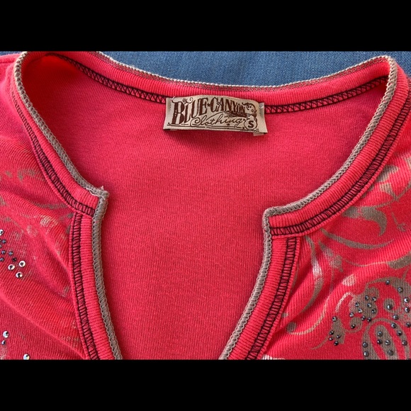 Blue Canyon Diamond Stud Sequin Top - Picture 4 of 6